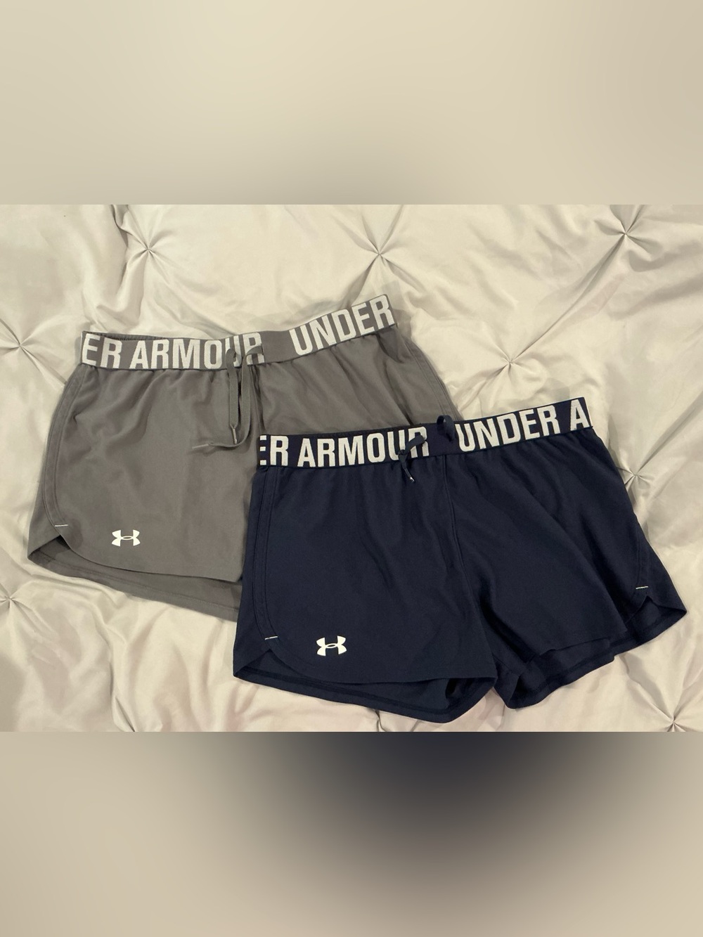 EUC - Women’s Under Armour Athletic Shorts-Gray/Navy (Set of 2 pairs )-Size MED